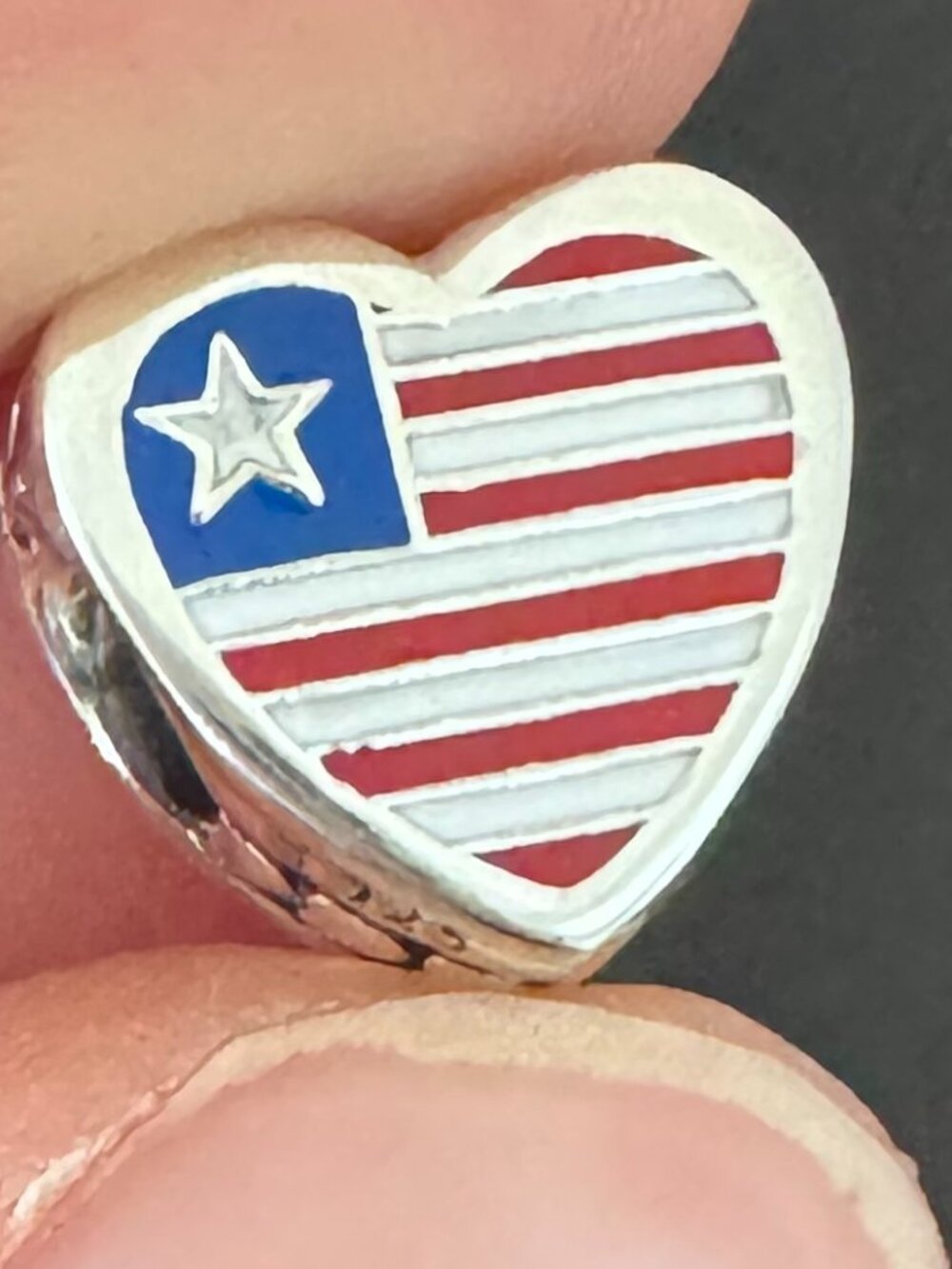 Authentic Pandora Liberia Heart Exclusive Charm - Picture 1 of 5